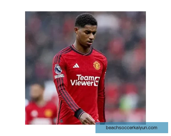 拉什福德射门方式呈现多样性，状态回暖值得关注